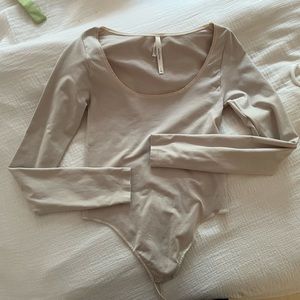 Babaton Bodysuit in Bone